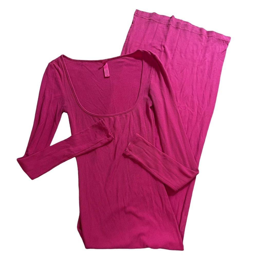 Skims SOFT LOUNGE
LONG SLEEVE DRESS pink XXS 0-2